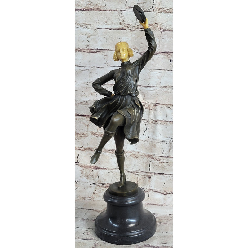 Figurines et sculptures