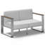 Sofa deux places d'extérieur en aluminium de 137 cm de large, avec coussins de 15 cm d'épaisseur et revêtement en maille textilène.-445835983