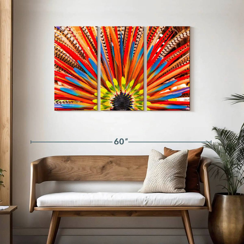 Coiffe à plumes aztèque Kerner, H 28 po x l 45 po