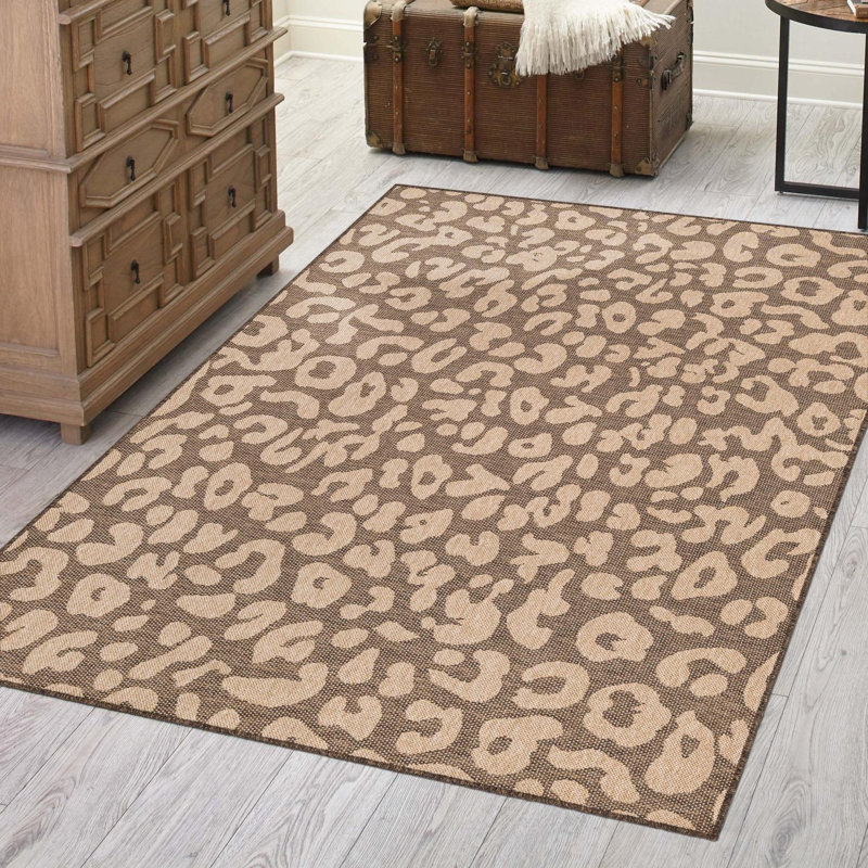 Tapis brun en polypropylène tissé à la machine Henrik, Rectangle 7 pi 1 po x 10 pi
