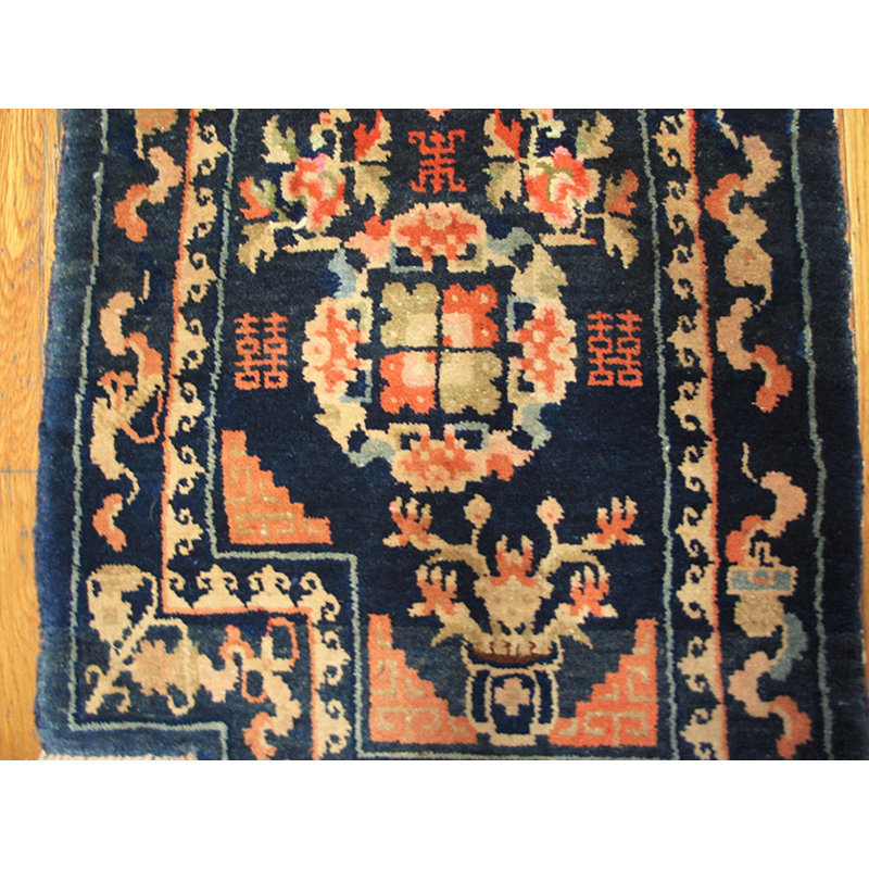 Hand Knotted Wool Area Rug in Blue