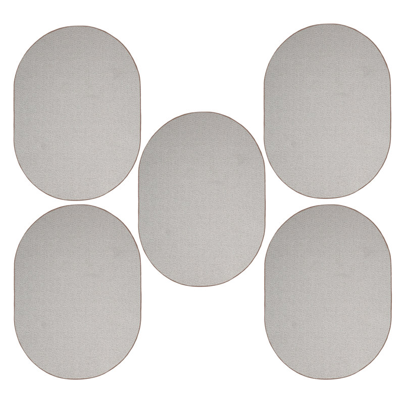 Ensemble de tapis de couleur unie touffetés à la machine en polyester beige, Ovale 1 pi 6 po x 2 pi 3 po