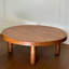 Table basse ronde en bois massif de style nordique-499293419
