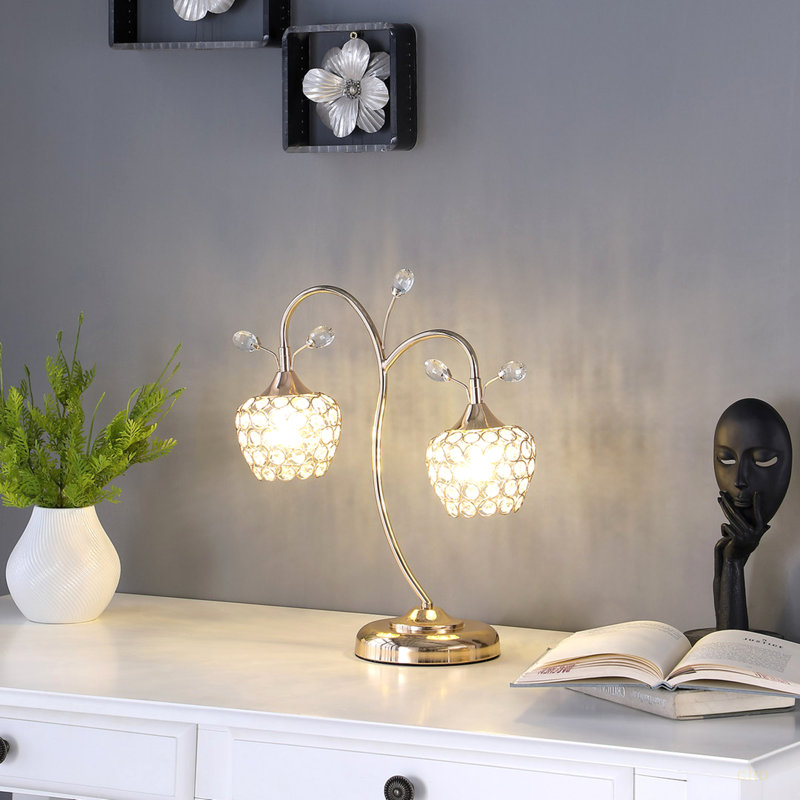 Lampe de table 17,25 "en or rose à 2 fleurs Bell Glam