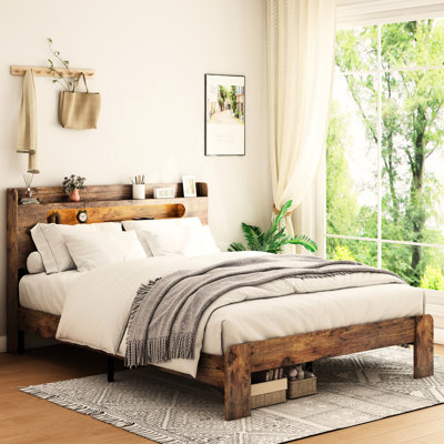 Structure de lit en bois de très grande taille avec tête de lit avec rangement et 2, DEL scintillante, fonctionnement silencieux, sans sommier, assemblage facile, amplement sous la zone brun foncé - sommeil silencieux équipé, installation simple, grand