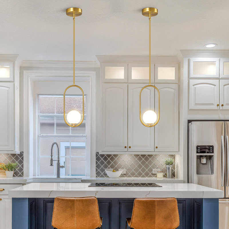 Luminaire suspendu moderne en forme de globe avec lustre Mid-Century et abat-jour en verre blanc pour îlot de cuisine, Doré