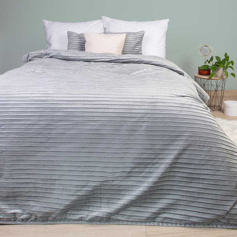 Fannan Throw Blanket