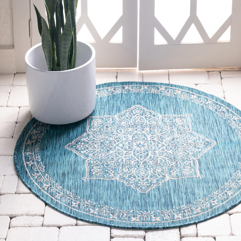 Craighead Oriental Machine Made Power Loom Polypropylene Indoor / Outdoor Area Rug in Blue/Gray, Round 5'3"