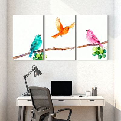 Oiseaux colorés sur une branche avec des raisins, ensemble de 3 impressions sur toile