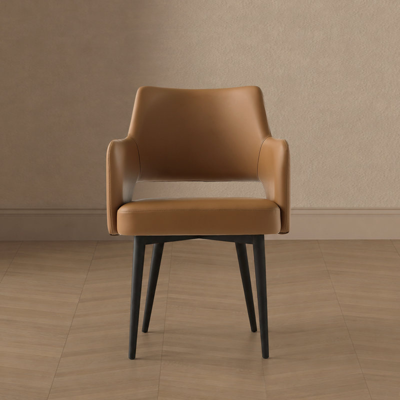 Chaise rembourrée en cuir Tremont, Selle de cuir