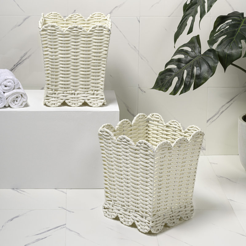 Poubelle carrée effilée Silas Modern Farmhouse, Blanc