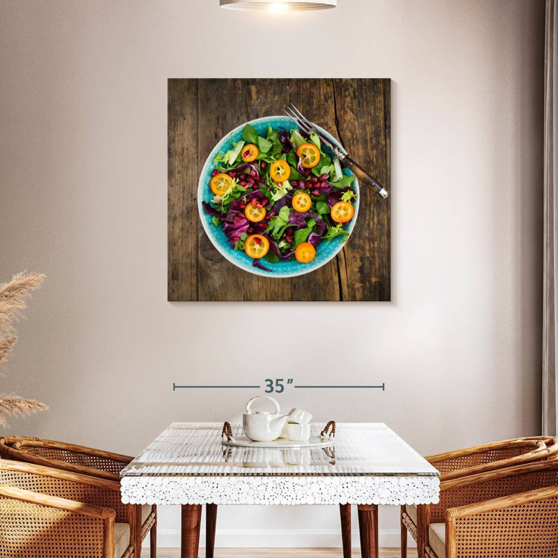 Salade de chou rouge Yarlin avec kumquats, H 36 po x l 36 po