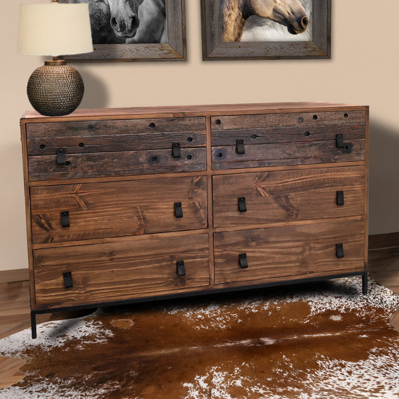 Fumiaki Dresser