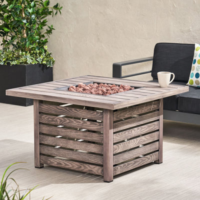 Foyer carré en fer avec réservoir 50 000, décorer l'espace extérieur, 40,32 po Profondeur, largeur, hauteur de 23,44 po, fer de 85,75 lb, zone d'embellissement du bois, attrait
