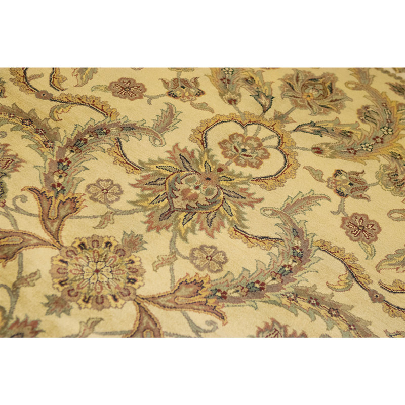 Hand Knotted Wool Oriental Area Rug in Ivory