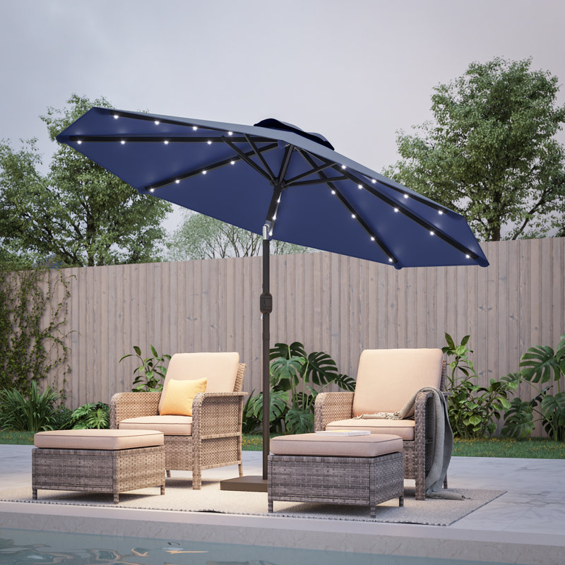 Parasol de marché 9 pi avec lumières DEL, cadre de table résistant aux intempéries, Marine