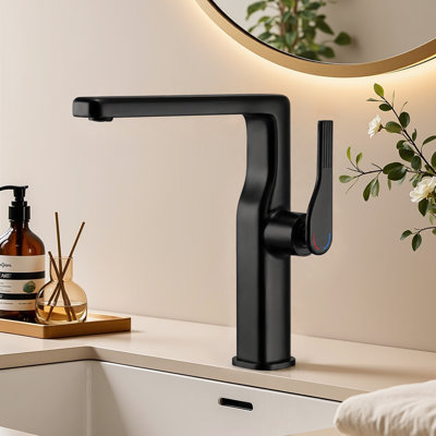Single-Hole Single-Handle Bathroom Faucet