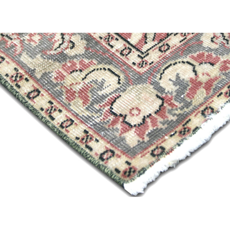 Tapis unique en laine noué à la main des années 1960 de 5 pi 5 po x 7 pi 8 po en rouge foncé / ivoire