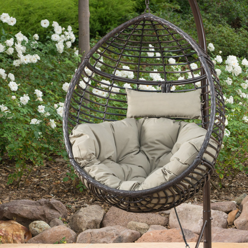  Fauteuil à œufs suspendu d'extérieur avec structure en rotin tissé et coussin moelleux, support non inclus, brun