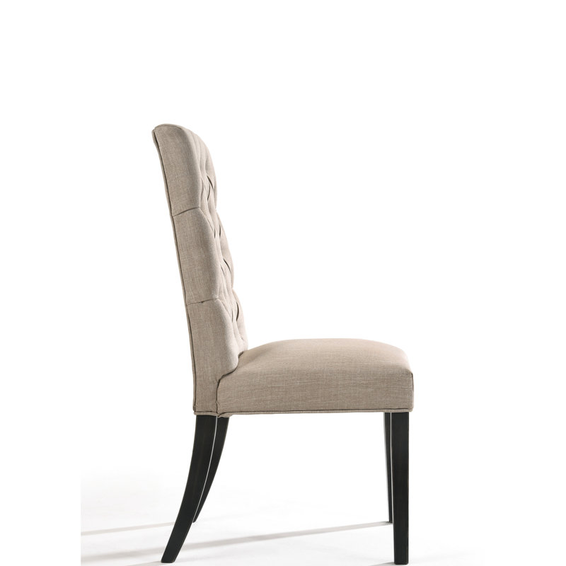 De 2 chaises de salle à manger en lin brun clair en noir rétro - et un siège élégant avec une garniture en passepoil de finition ajoute un style élégant