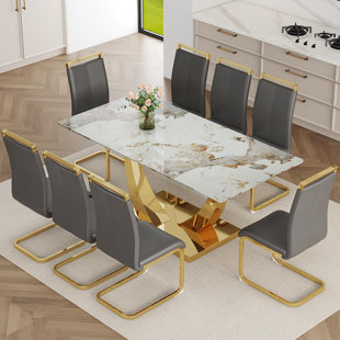 Ensemble de table et chaises de salle à manger moderne 71 po, plateau en verre trempé avec base en métal doré, chaises en cuir PU, ensemble de salle à manger de luxe