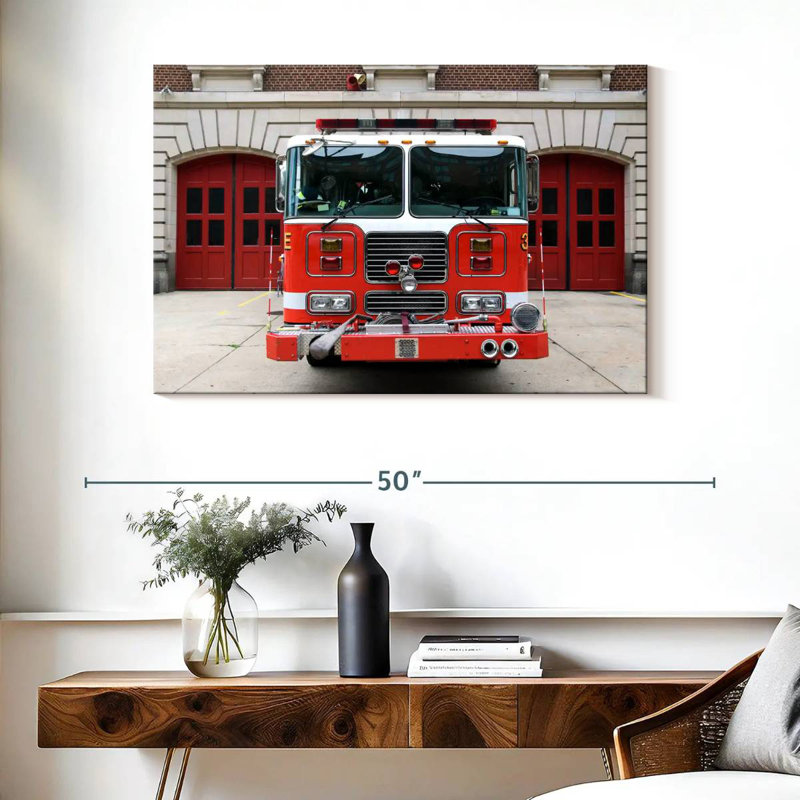 Camion de pompier rouge Mehar, H 26 po x l 39 po