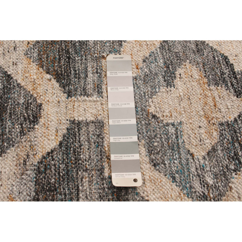 Tapis gris / beige en laine tissé à plat à la main à motif géométrique