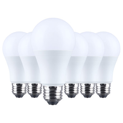 13.5 Watt LED A19 - 4000K CCT - Medium Base - Plastic - 120 Volt