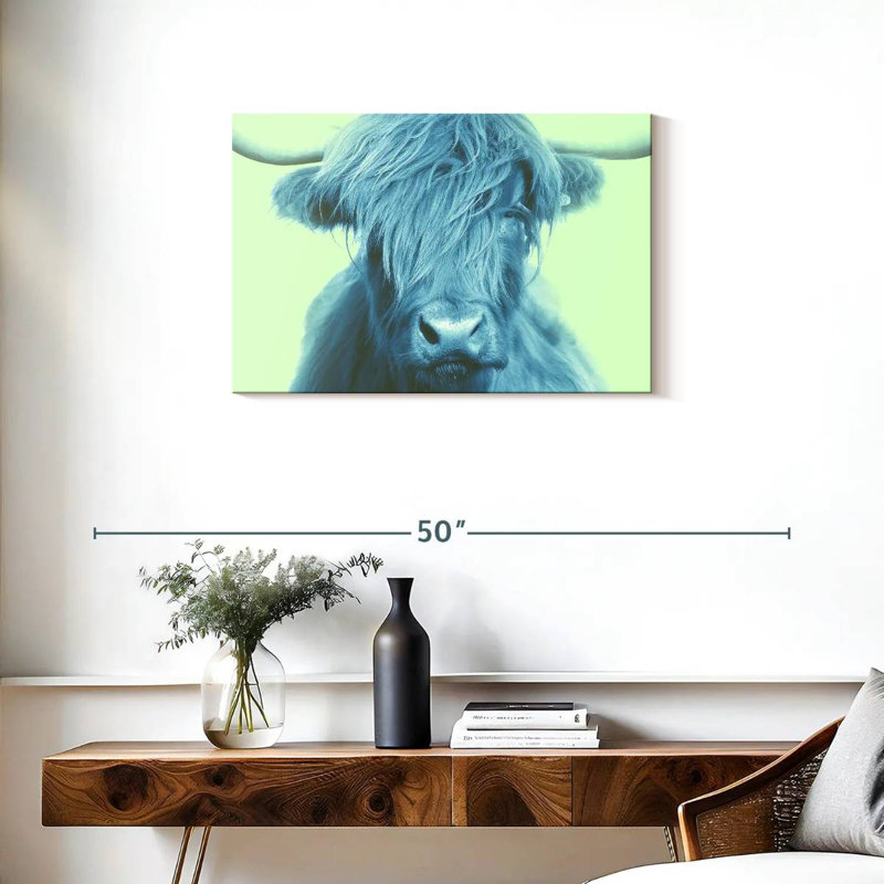 Brampt Highland Cow sur fond vert, H 20 po x l 30 po