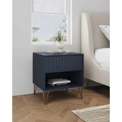 Dumbo 20" W Modern 1-Drawer Fluted Nightstand in Midnight Blue