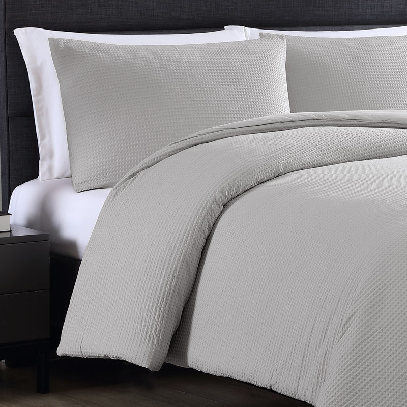 Waffle Pique Standard Cotton Reversible 3 Piece Comforter Set, Queen Comforter + 2 Standard Shams, White