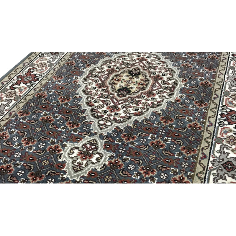 Hand Woven Wool Oriental Area Rug