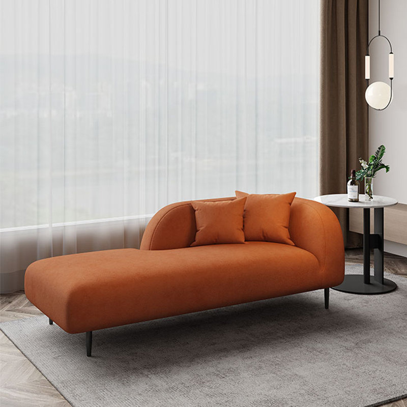 Nyllah, Orienté à droite, Orange