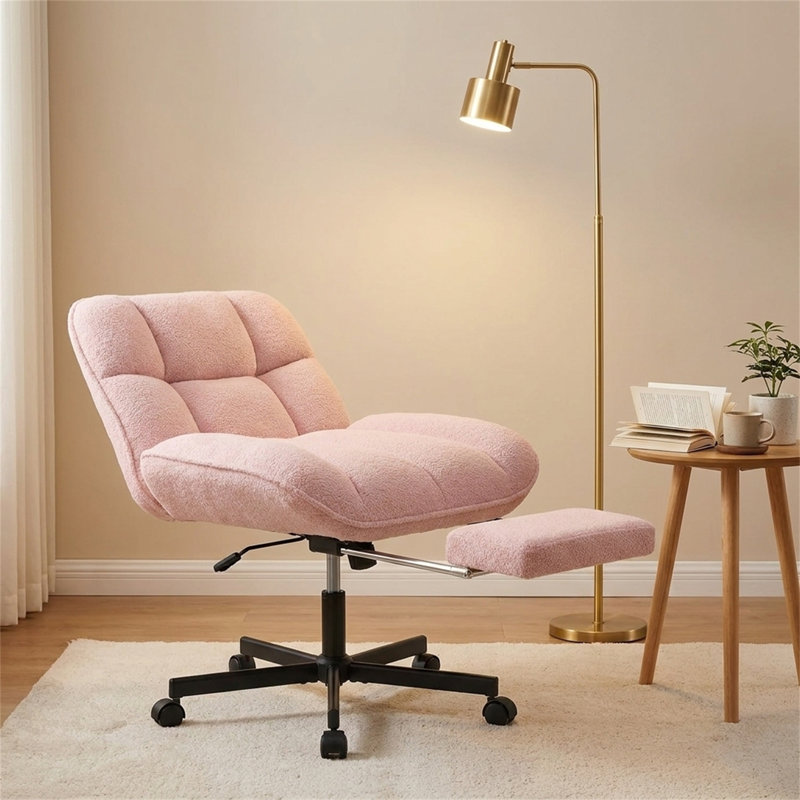 Comfortable Office Chair with 135° Reclining Backrest, Pink