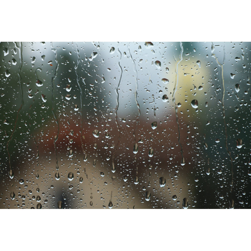 Raindrops on Window par Ellica_S - Photographie de toile tendue, H 24 po x l 36 po