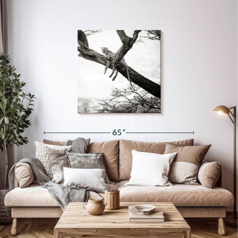 Brampt Tree Hanging Leopard
