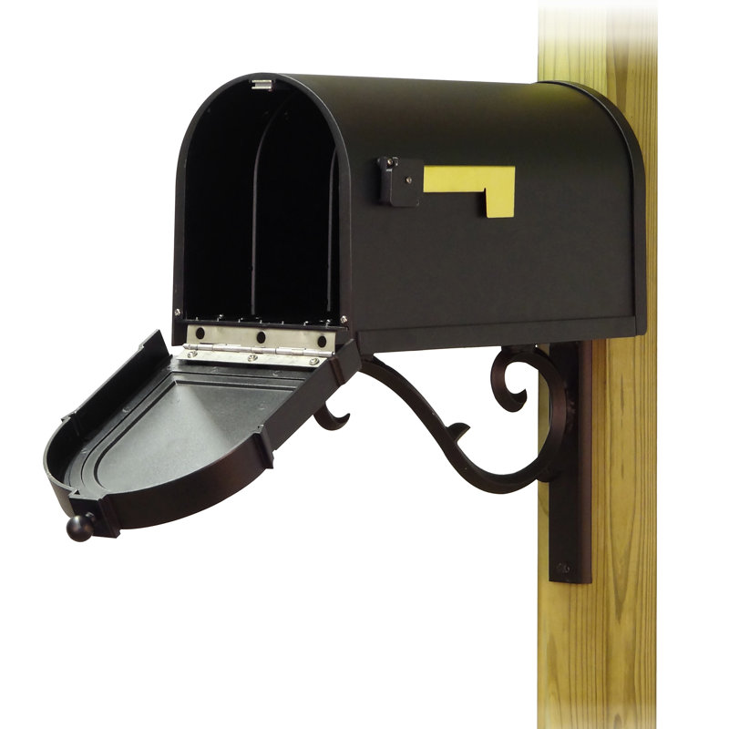 Berkshire Aluminum Post Mounted Mailbox