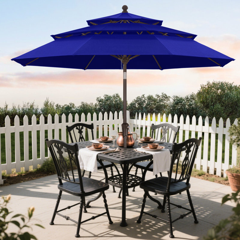 Parasol de marché à 3 niveaux en oléfine de 2,74 m (9 pi), avec inclinaison et levage à manivelle., Bleu foncé