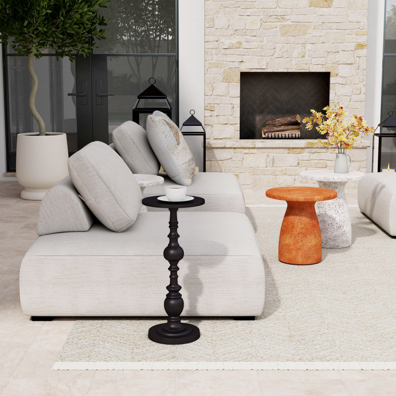 Darien Round 10'' Outdoor Side Table