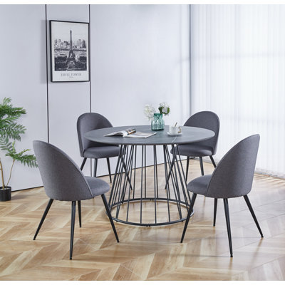 Mose 4 - Person Dining Set
