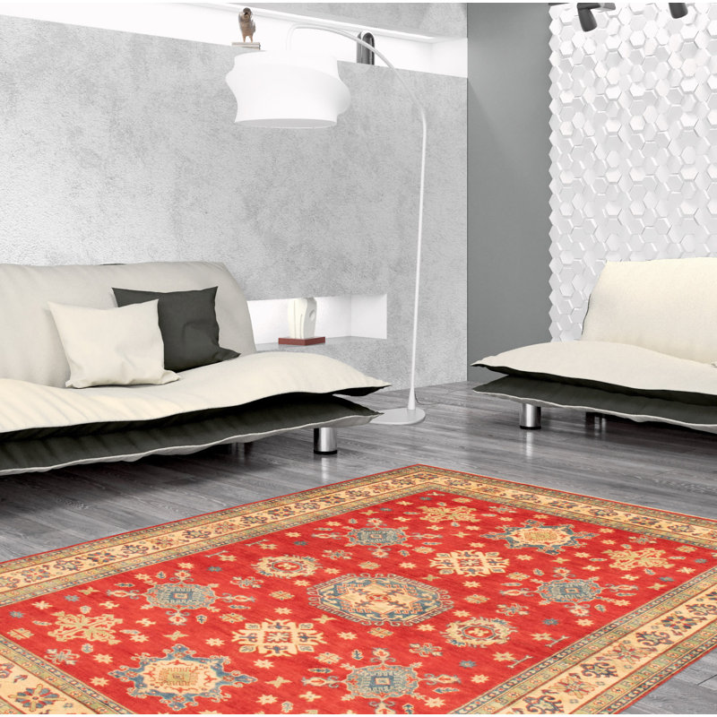Tapis rouge Finest Ghazni 6 pi 6 po x 9 pi 3 po