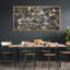 Branches florales complexes sur fond sombre, illustrations rétro-111695544