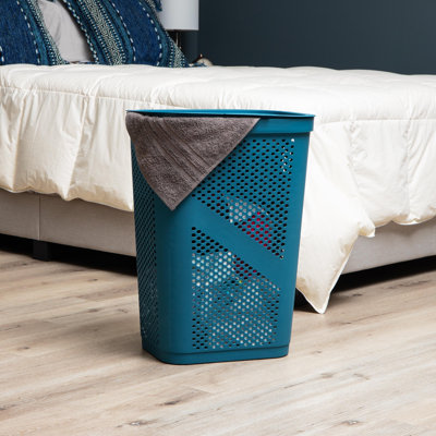 Panier à linge léger et perforé