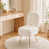 White est en rupture de stock