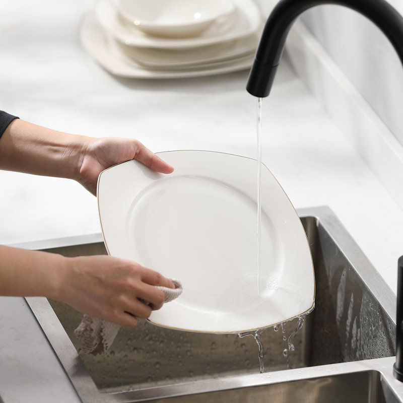 16 Piece Bone China Dinnerware Set - Service for 4