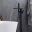 Robinet de baignoire à fixation au sol