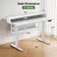 Bureau électrique debout, réglable en hauteur, avec espace de rangement, bureau de jeu debout avec bande lumineuse à DEL, adapté pour le bureau à domicile et les jeux, poste de travail assis / debout.-472598526-472598520