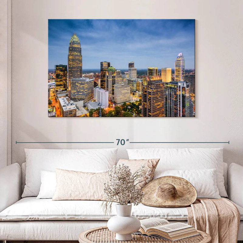 Hannes Charlotte Uptown Skyline, H 32 po x l 48 po