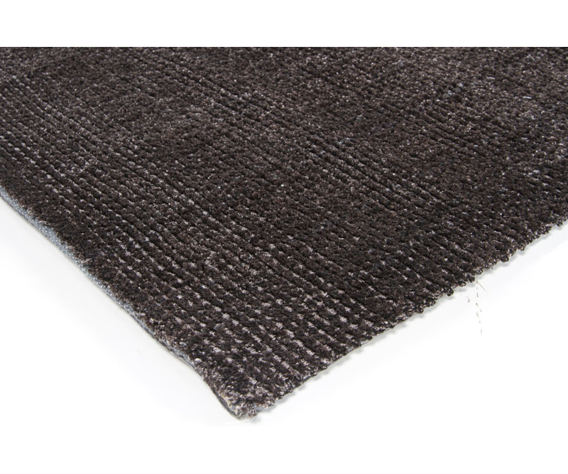 Gilberte Authentic Hand-Woven Handmade Dark Brown Modern Solid Textured Polyester Area Rug, 5' x 7'6"