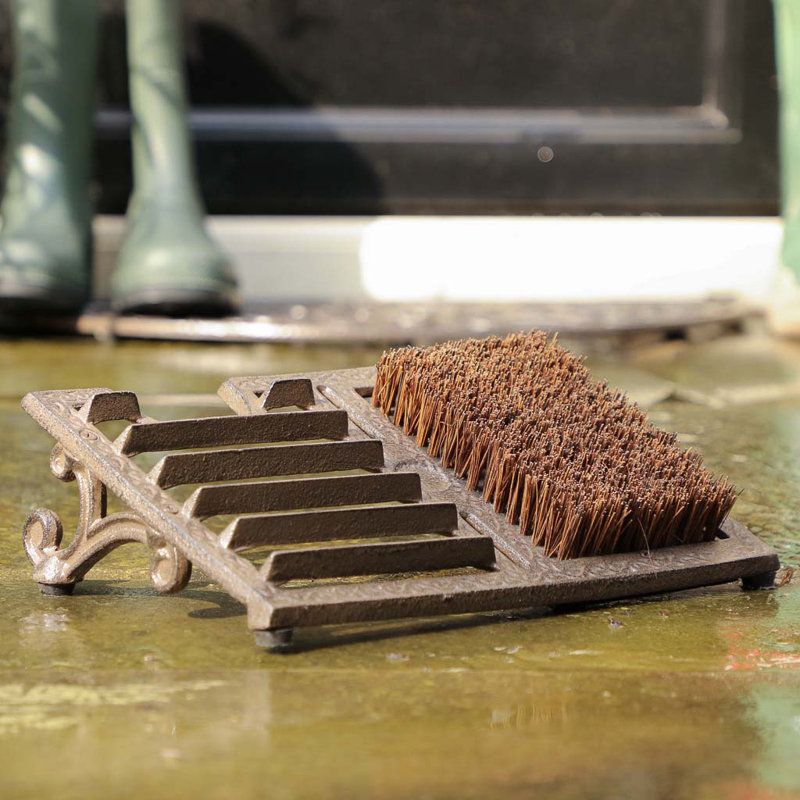 Adler Boot Tray and Scraper